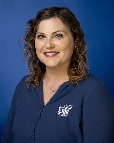 Karen-Haggard-1.jpg